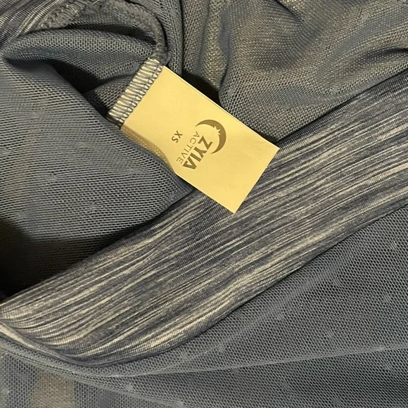 Zyia XS Mesh Top XS Crop Top - Picture 7 of 7